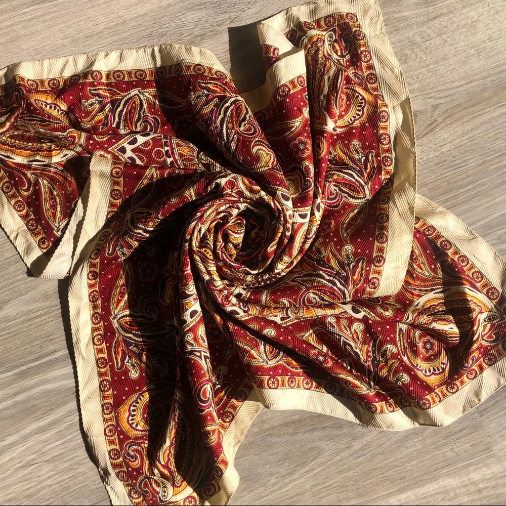 VINTAGE CREAM+MAROON SCARF